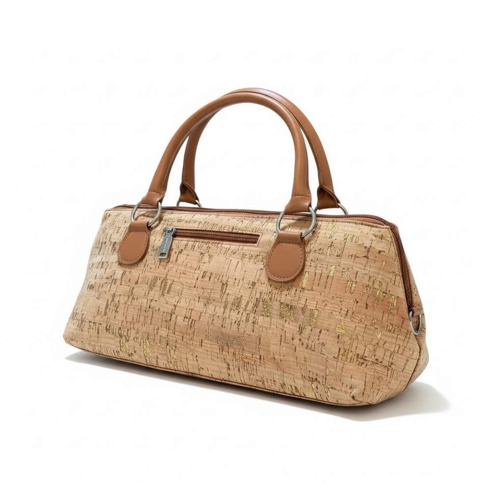 Primeware cork-finish insulated single-bottle wine clutch bag.